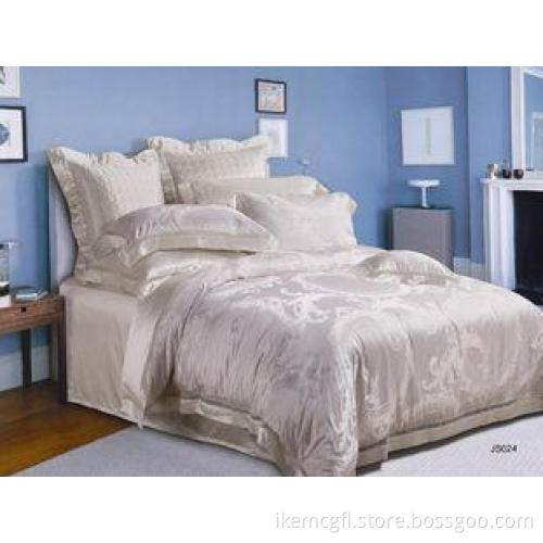 Silk Jacquard White Luxury Bed Sets , Durable And Full Size